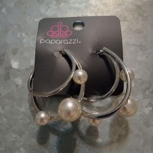 Paparazzi Silver Pearl Hoop Earrings